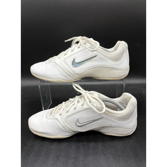 Nike Sideline II White Cheerleading Shoes Sneakers Womens Size 7.5 448002-100 - Picture 2 of 7
